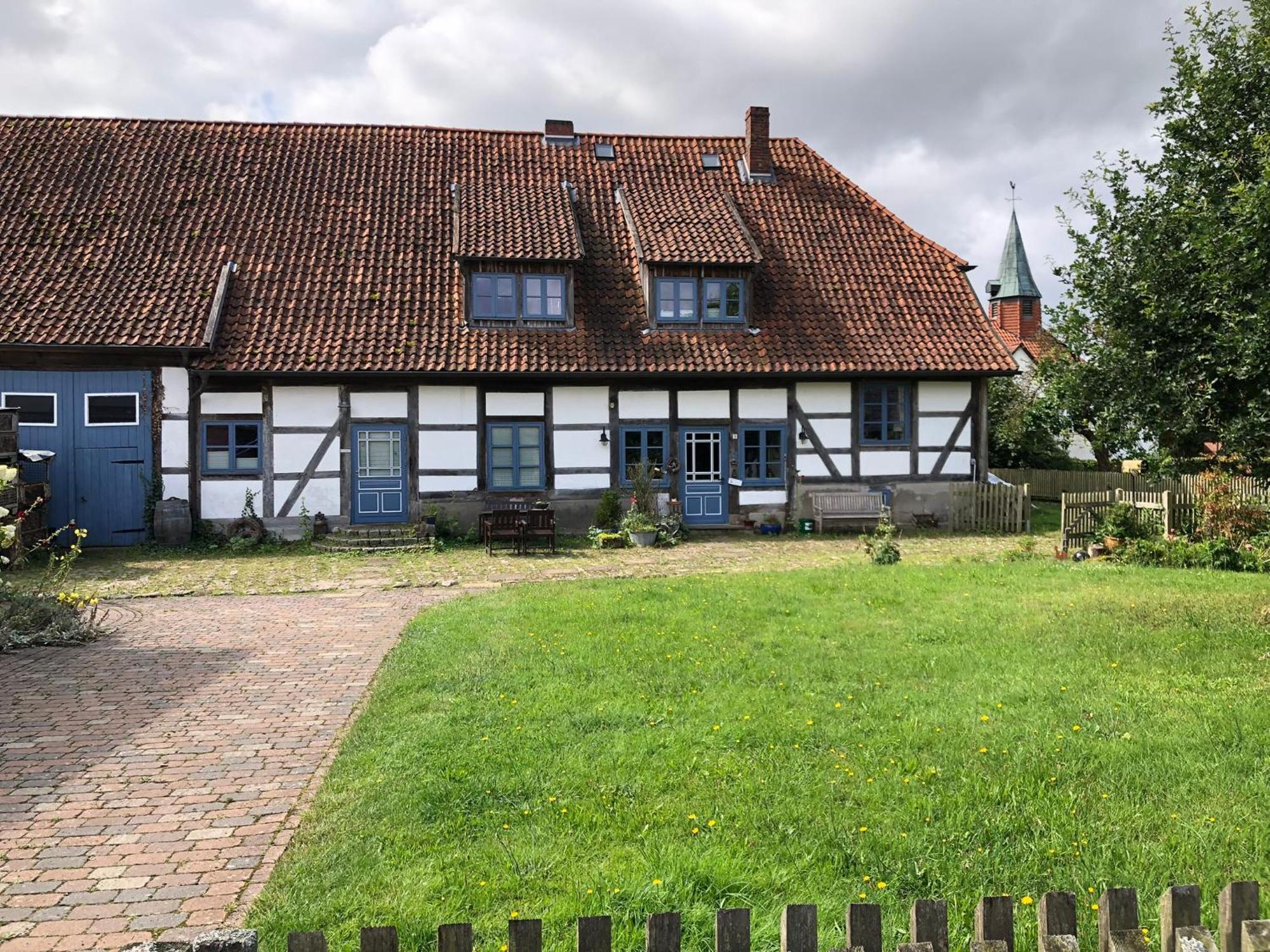 Ferienwohnung Im Edelhof Neustadt am Rübenberge Екстериор снимка